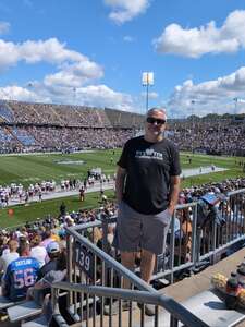 UConn Huskies - NCAA Football vs Lafayette Leopards