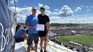 UConn Huskies - NCAA Football vs Lafayette Leopards