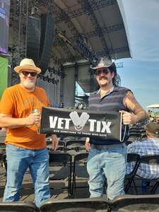 Outlaw Festival: Willie Nelson, Avett Brothers, Lukas Nelson & More!