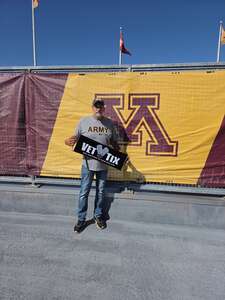 University of Minnesota Golden Gophers - NCAA Football vs Mississippi State Bulldogs