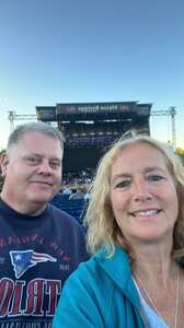 BRAD PAISLEY LIVE