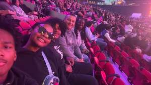 The R&B Tour - Starring Usher Raymond & Chris Brown