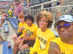 Michigan Wolverines - NCAA Football vs Oklahoma Sooners