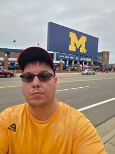Michigan Wolverines - NCAA Football vs Oklahoma Sooners
