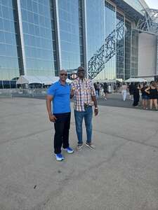 The R&B Tour - Starring Usher Raymond & Chris Brown