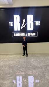 The R&B Tour - Starring Usher Raymond & Chris Brown