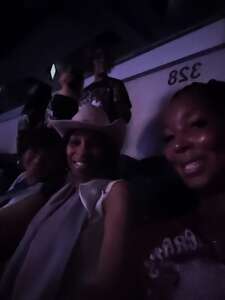The R&B Tour - Starring Usher Raymond & Chris Brown
