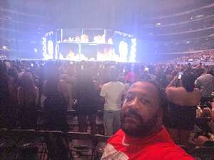 The R&B Tour - Starring Usher Raymond & Chris Brown