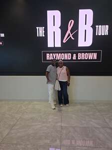 The R&B Tour - Starring Usher Raymond & Chris Brown