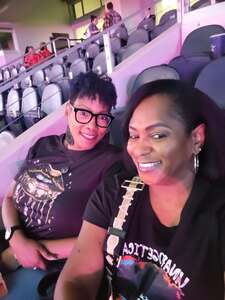 The R&B Tour - Starring Usher Raymond & Chris Brown
