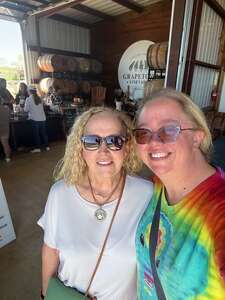 Seafood & Wine Festival at The Giraffe Winery