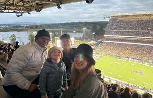 Washington Huskies - NCAA Football vs Iowa Hawkeyes