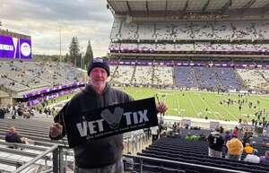 Washington Huskies - NCAA Football vs Iowa Hawkeyes