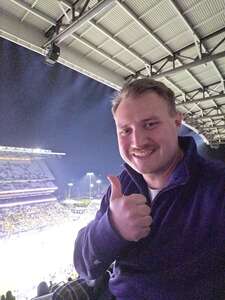Washington Huskies - NCAA Football vs Iowa Hawkeyes