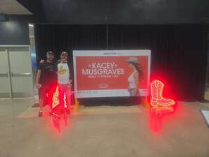 Kacey Musgraves - Middle of Nowhere Tour 