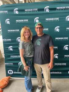 Michigan State Spartans - NCAA Football vs Illinois Fighting Illini