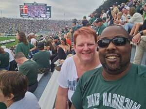 Michigan State Spartans - NCAA Football vs Illinois Fighting Illini