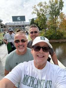 Michigan State Spartans - NCAA Football vs Illinois Fighting Illini