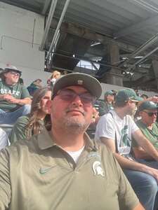Michigan State Spartans - NCAA Football vs Illinois Fighting Illini