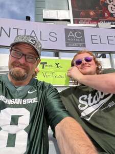Michigan State Spartans - NCAA Football vs Illinois Fighting Illini