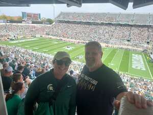 Michigan State Spartans - NCAA Football vs Illinois Fighting Illini