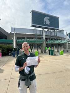 Michigan State Spartans - NCAA Football vs Illinois Fighting Illini