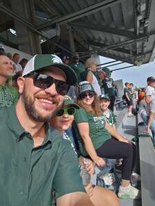 Michigan State Spartans - NCAA Football vs Illinois Fighting Illini