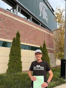 Michigan State Spartans - NCAA Football vs Illinois Fighting Illini