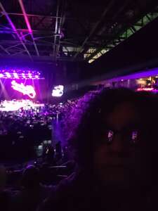BRAD PAISLEY LIVE