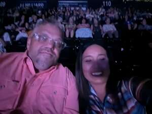BRAD PAISLEY LIVE