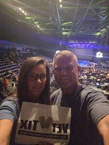 BRAD PAISLEY LIVE
