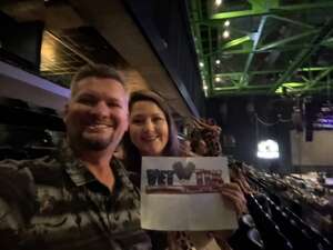 BRAD PAISLEY LIVE