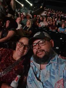 BRAD PAISLEY LIVE