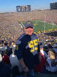 Michigan Wolverines - NCAA Football vs Indiana Hoosiers