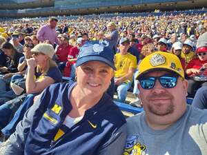 Michigan Wolverines - NCAA Football vs Indiana Hoosiers