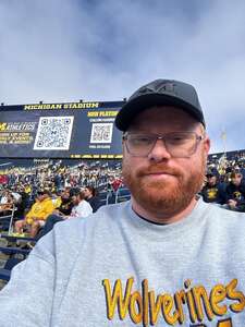 Michigan Wolverines - NCAA Football vs Indiana Hoosiers