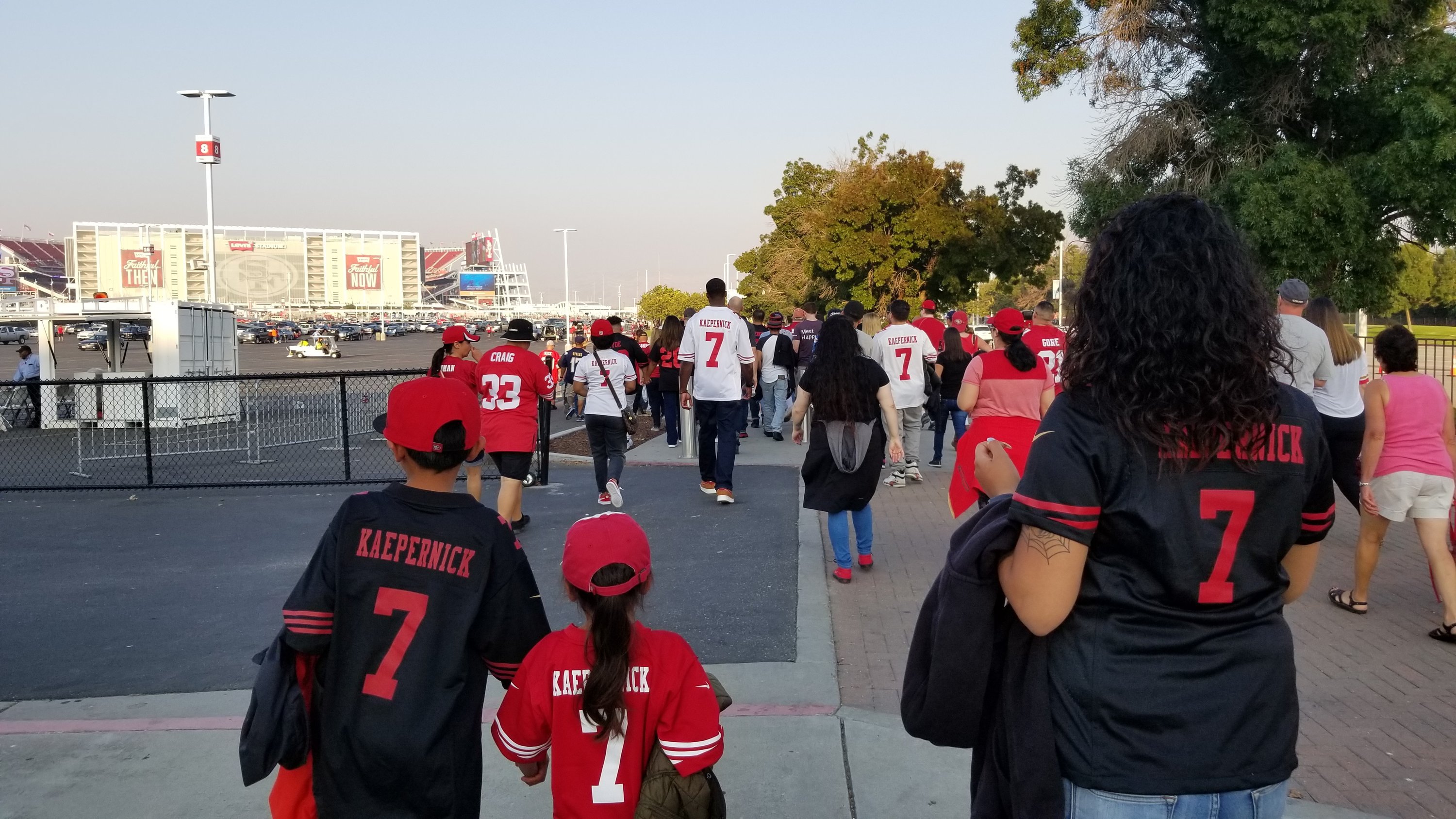 Event Feedback: San Francisco 49ers vs. Los Angeles Chargers - NFL  Preseason - Thursday Night Football