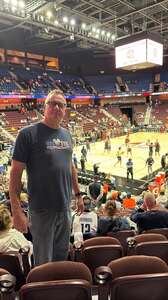 UConn Huskies - NCAA Men's Basketball vs Syracuse Orange