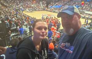 UConn Huskies - NCAA Men's Basketball vs Syracuse Orange
