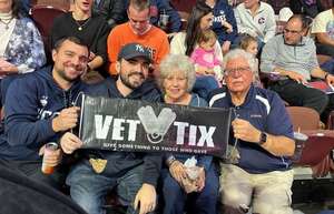 UConn Huskies - NCAA Men's Basketball vs Syracuse Orange