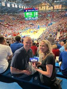 Kansas Jayhawks - NCAA Men's Basketball vs Louisville Cardinals