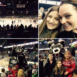 Chicago Wolves vs. Cleveland Monsters - AHL