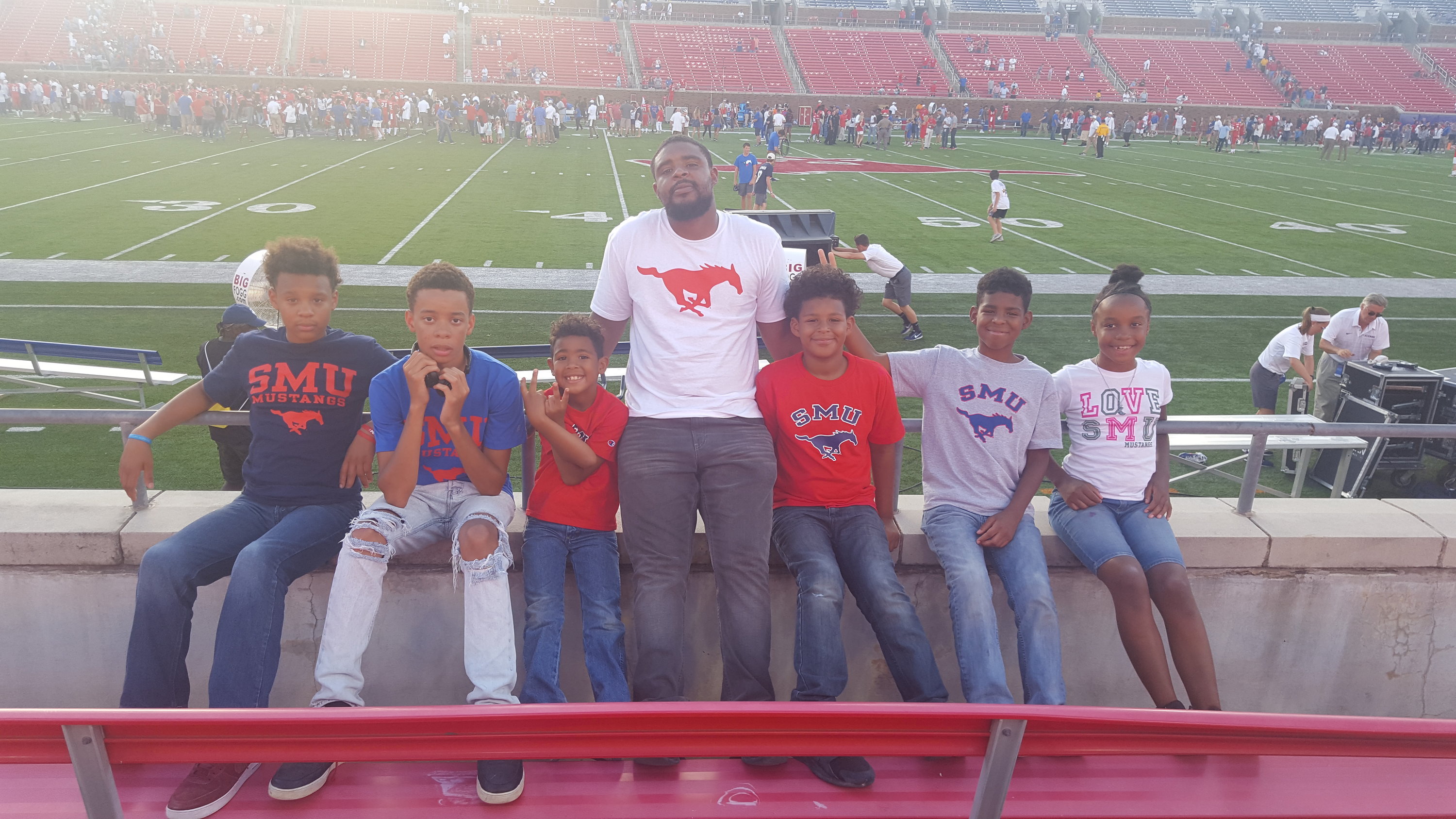 Southern Methodist University Mustangs vs. Connecticut - NCAA Football