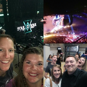 Douglas attended Soul2Soul Tour With Tim McGraw and Faith Hill on Oct 5th 2017 via VetTix 