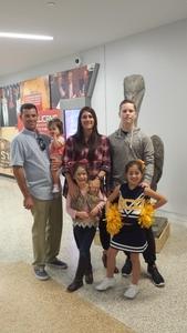 New Orleans Pelicans vs. Los Angeles Clippers - NBA - Veterans Appreciation Game!