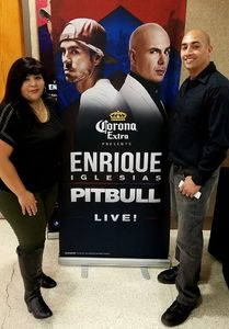 Enrique Iglesias & Pitbull - Live