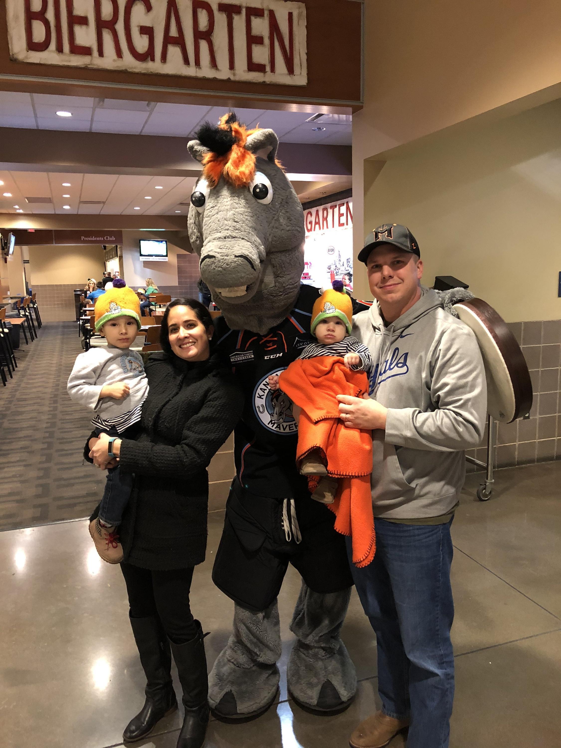 Kansas City Mavericks vs. Wichita Thunder - ECHL