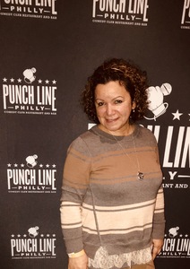 Annie Lederman Comedian - Thursday