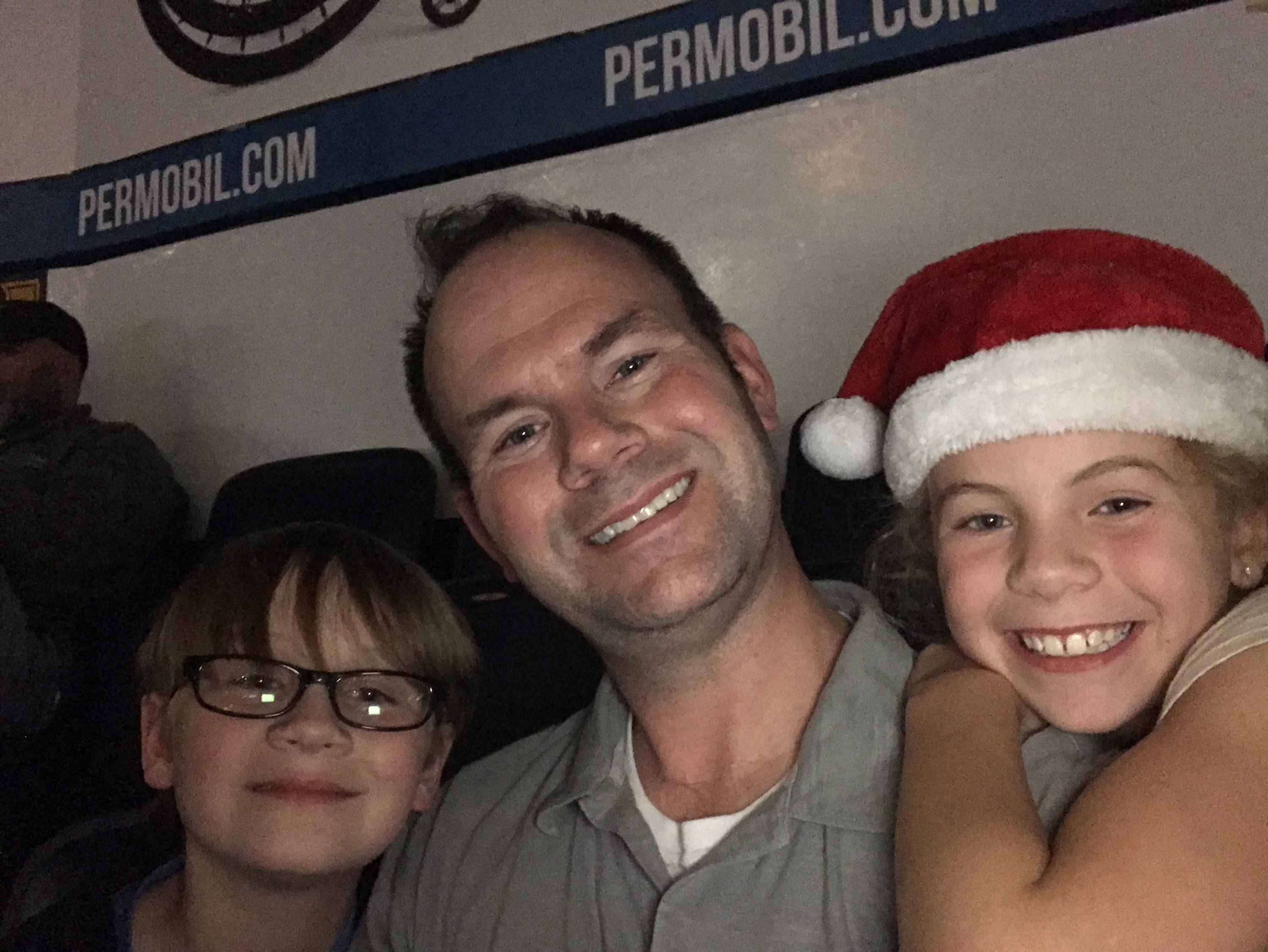 Cirque Holiday Musica Presents Believe