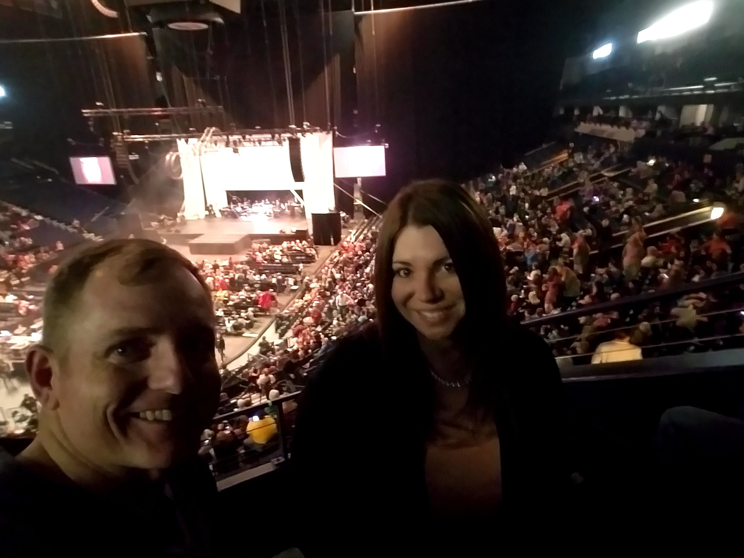 Cirque Holiday Musica Presents Believe